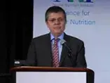 The role of family meals in obesity prevention  (videos)