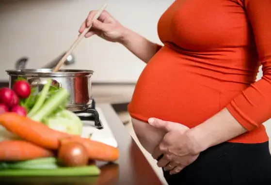 New research reveals how a mother’s nutrition during pregnancy impacts the health of her child through adulthood